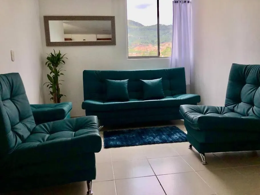 Paisa Charm Your Refuge In Medellín 0*,