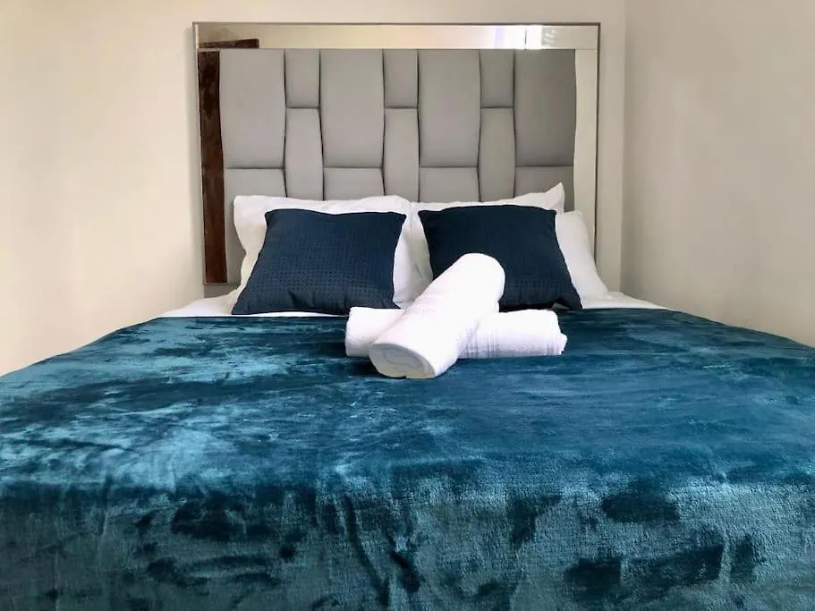Apartment Paisa Charm Your Refuge In Medellin Colombia